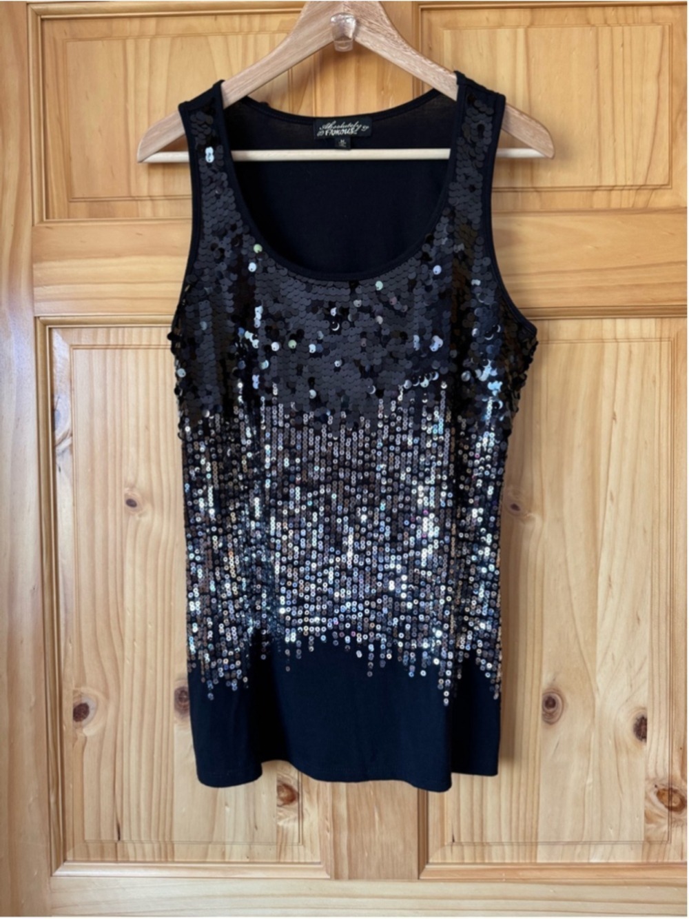 Absolutely Famous Ombré Black to Silver Sequin Scoop Neck Tank size medium